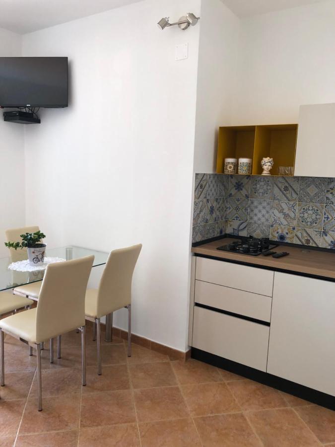 Casa Miraflores Cefalu Bagian luar foto